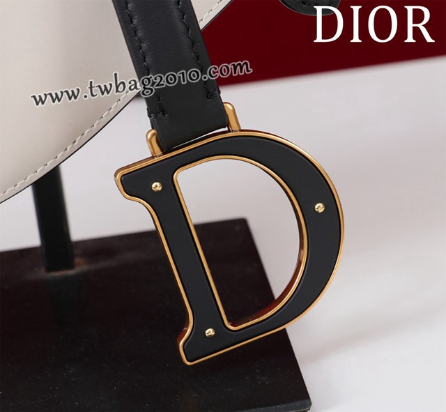 Dior专柜新款迪奥高仿原单拼色牛皮经典马鞍包 djfk1659